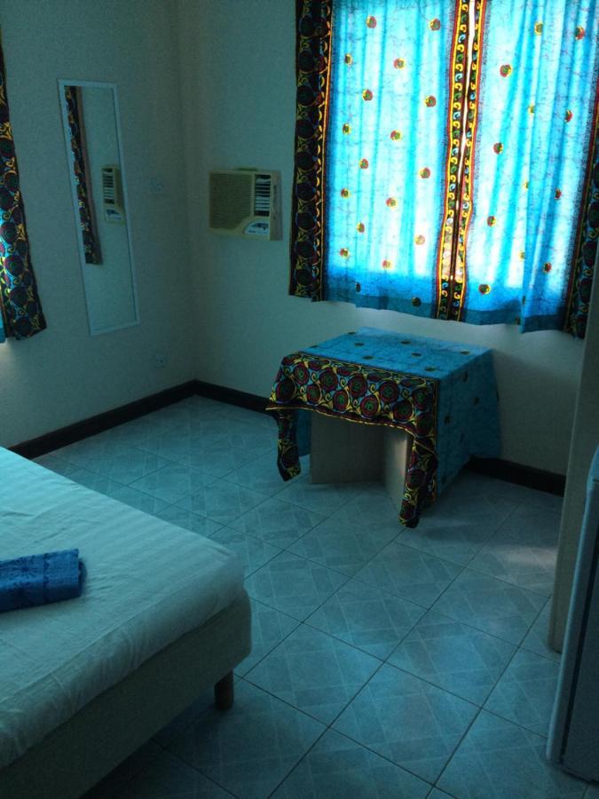 Anns Guesthouse Bakaugambia Екстериор снимка